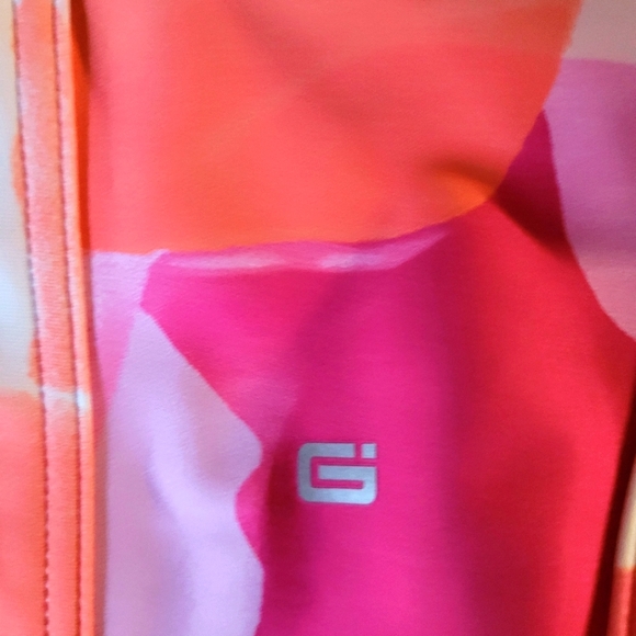 Ideology Sports Bra, Size M - Picture 4 of 5